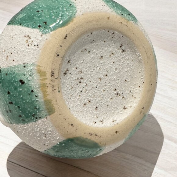 Pottery Vase Stripes Green White Handles Home Decor Speckled - Picture 5 of 5